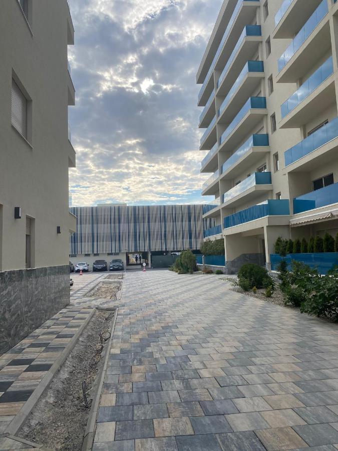 Matteo 2 Apartments Marina Surf Residence, Mamaia Nord - Navodari,1 Vedere Frontala,2 Cu Vedere Laterala La Mare Экстерьер фото