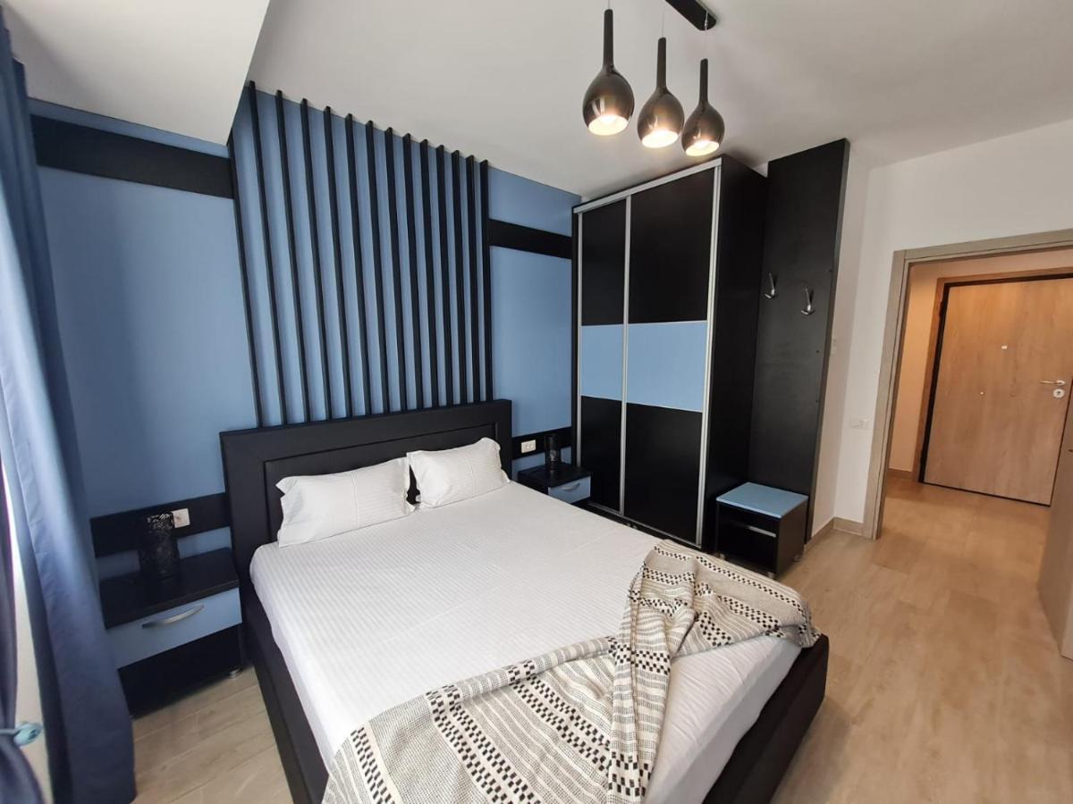 Matteo 2 Apartments Marina Surf Residence, Mamaia Nord - Navodari,1 Vedere Frontala,2 Cu Vedere Laterala La Mare Экстерьер фото