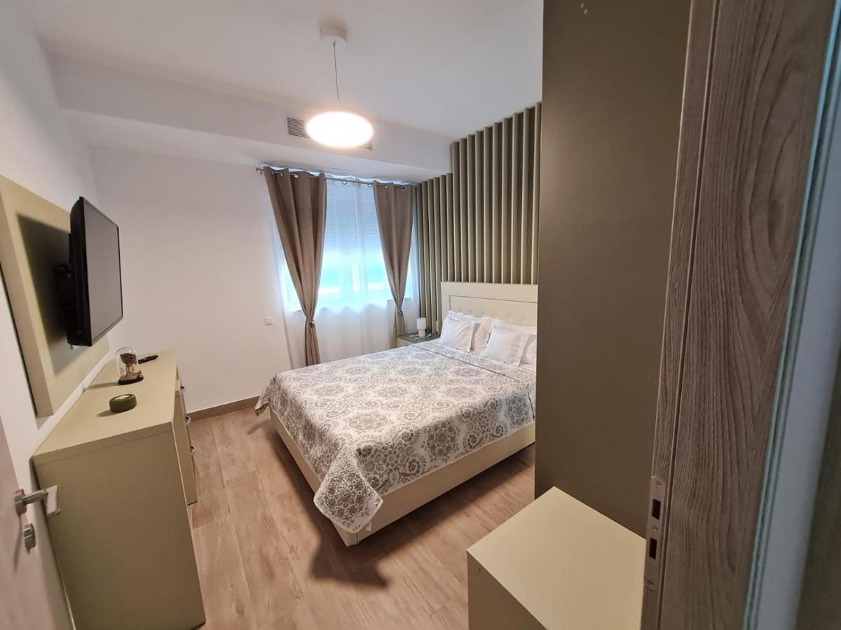 Matteo 2 Apartments Marina Surf Residence, Mamaia Nord - Navodari,1 Vedere Frontala,2 Cu Vedere Laterala La Mare Экстерьер фото